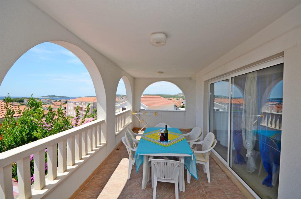 Apartments Branislav Рогозница Екстериор снимка