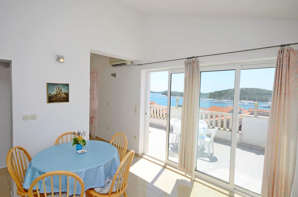 Apartments Branislav Рогозница Екстериор снимка